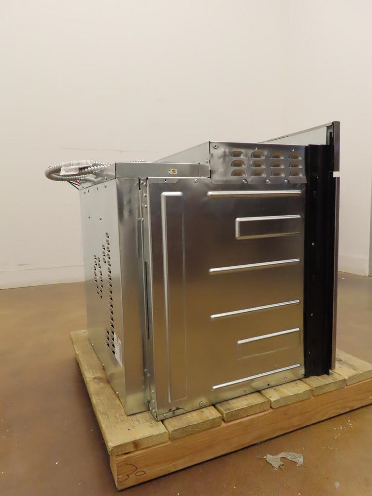 Bosch 800 Series HBL8454UC 30" Single Convection Smart Electric Wall Oven