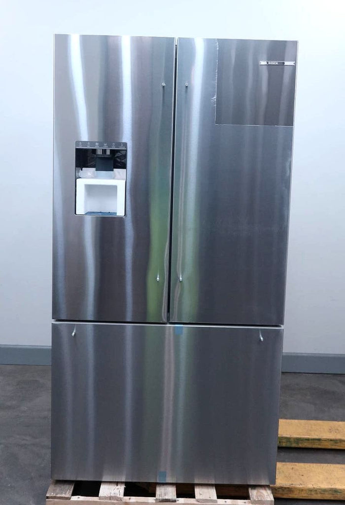 Bosch 36" 20.8 Cu.Ft French Door Smart SS 500 Series Refrigerator B36CD50SNS