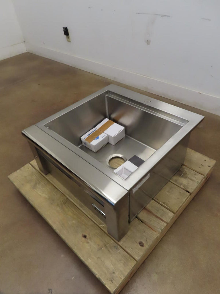 Lynx LSK24 Stainless Steel 24" Drop-In Single Bowl Outdoor Sink Detailed Pics