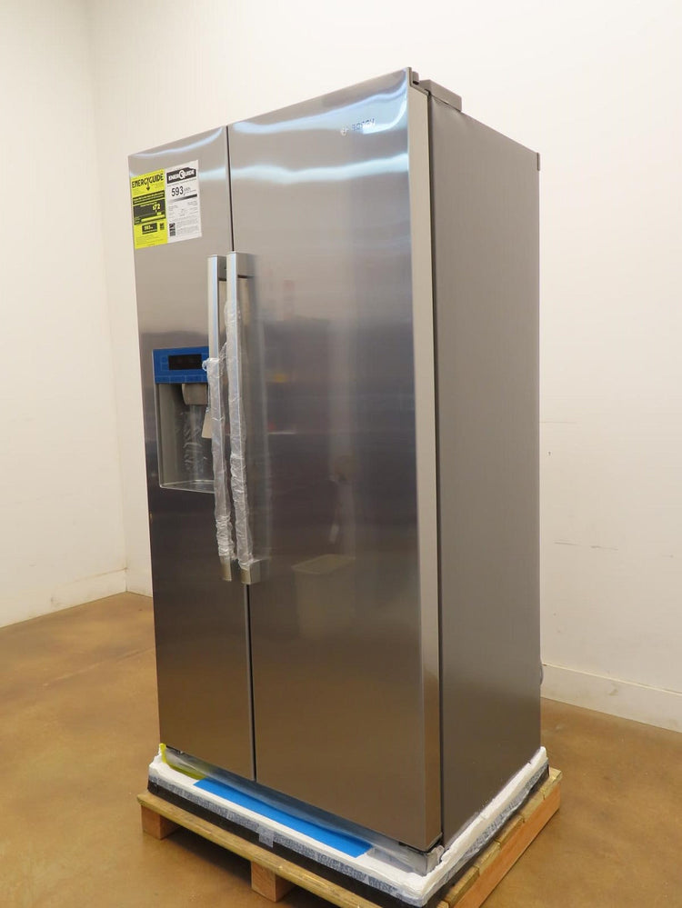 Bosch 300 Series B20CS30SNS 36" Side by Side Water Dispenser Refrigerator Images
