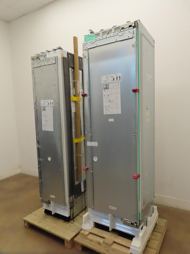 Thermador Freedom Collection 42" Refrigerator Freezer T24IR900SP / T18IF901SP