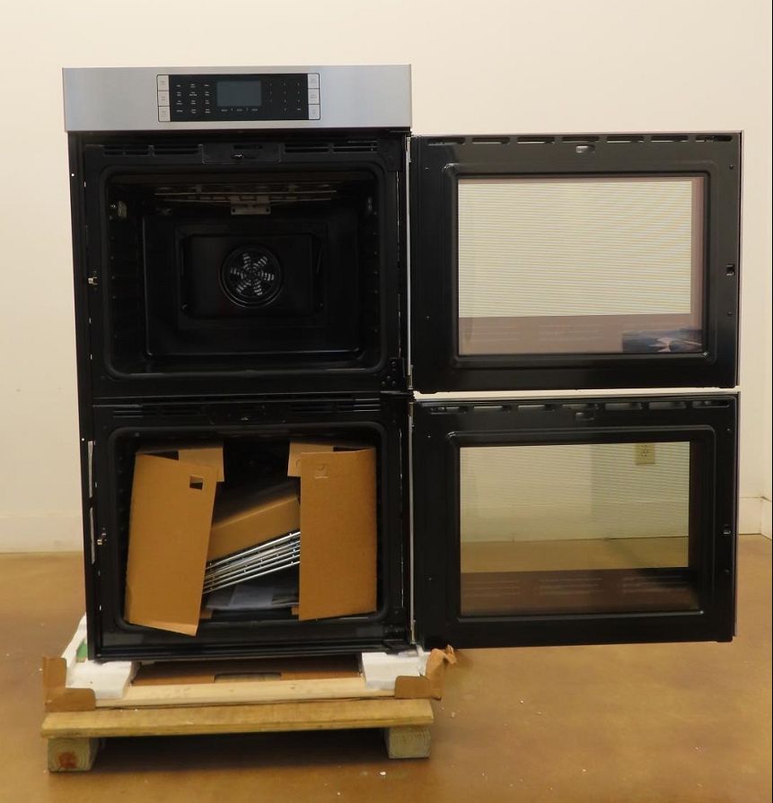 Bosch Benchmark Series HBLP651RUC 30" Convection Double Electric Wall Oven Image