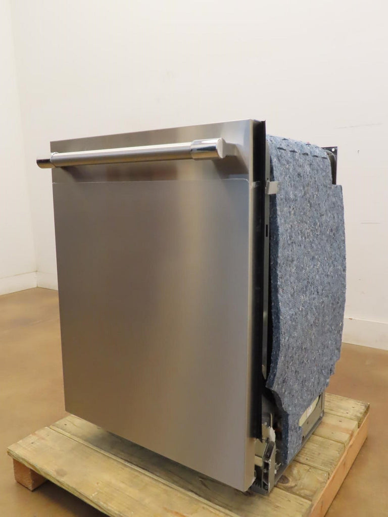 Thermador Masterpiece Emerald Series DWHD650WFP 24" StainlessSteel Dishwasher