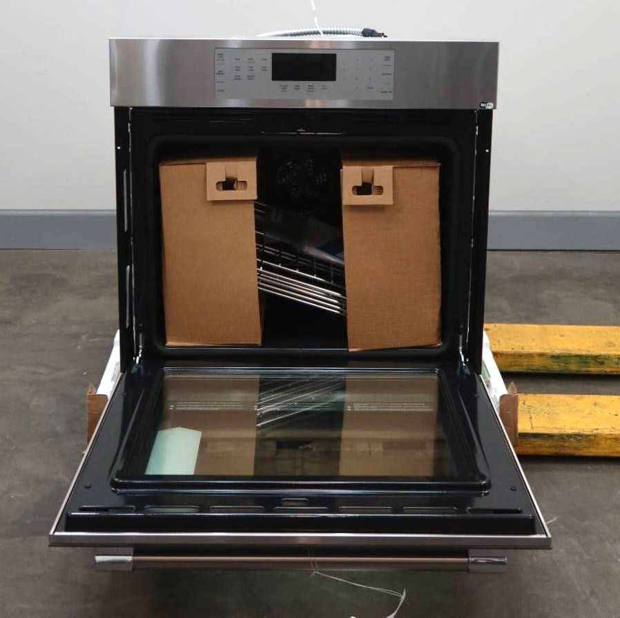 Thermador Masterpiece Series 30" 4.6 cu. ft SS Smart Electric Wall Oven ME301YP