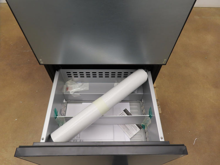 Thermador Freedom Collection T24UR905DP 24" Built-In Undercounter Refrigerator