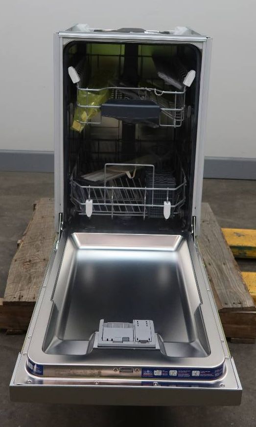 Bosch 18" 46dBA InfoLight AquaStop Plus 300 Serie Built-In-Dishwasher SPE53U55UC