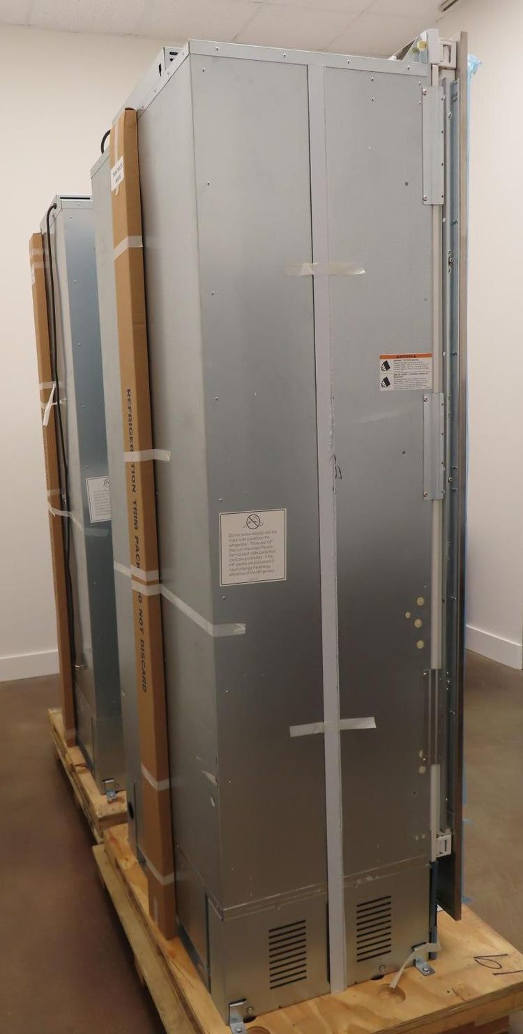 Viking 7 Series 60" Refrigerator Freezer Column VRI7300WLSS / VFI7300WRSS Images