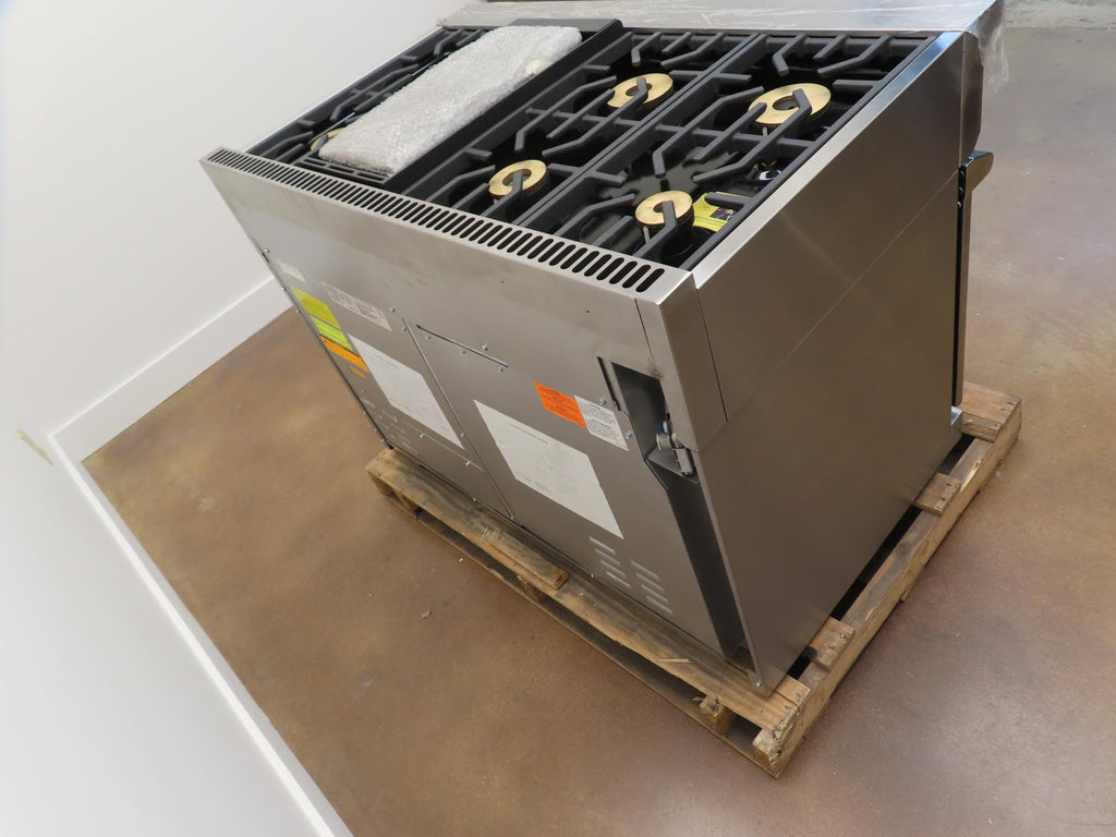 Viking 7 Series VDR74826GSSLP 48" Freestanding Professional Dual Fuel Range
