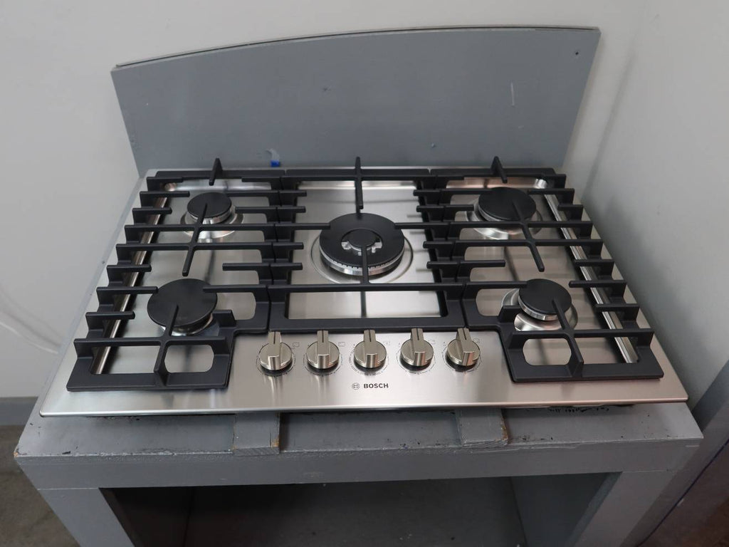 Bosch 30" 5 Sealed Burners Dual-Ring Power 800 Series Gas Cooktop NGM8058UC