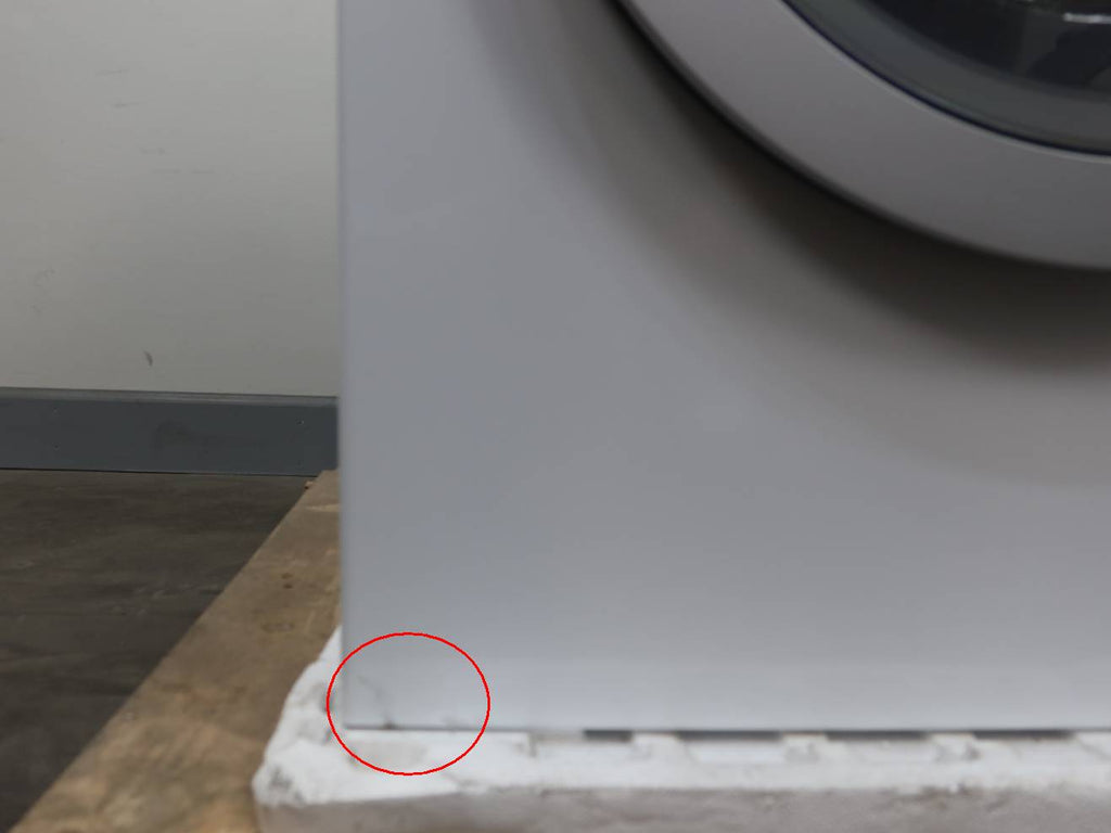 Bosch 500 Series 24" Compact Front Load 2.2 Cu. Ft  WHT Smart Washer WAW285H1UC