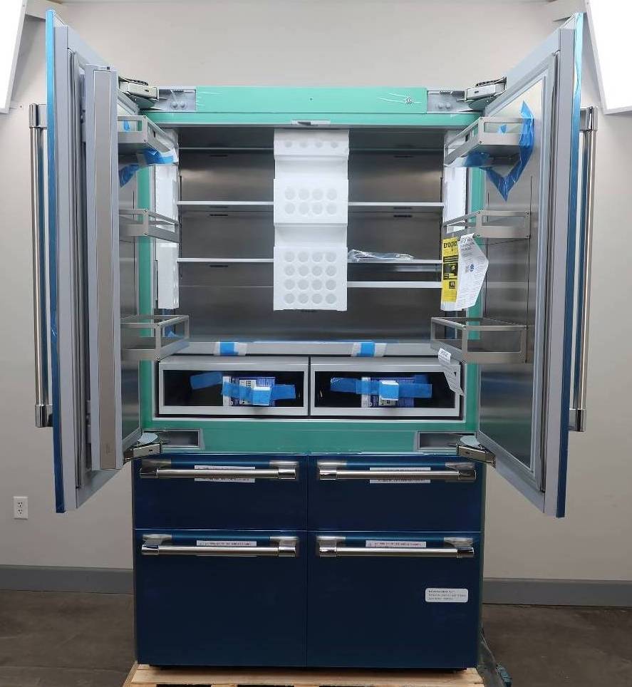Thermador Freedom Collection 48" SS Built-In French Door Refrigerator T48BT120NS