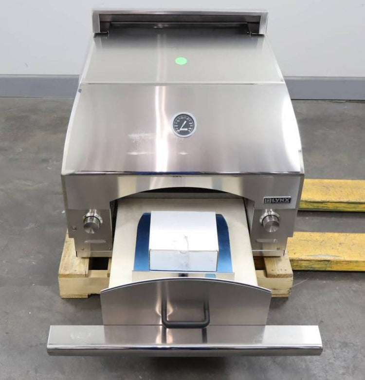Lynx Professional Grill Series 30" 400 sq.in Cooking Surface Outdoor Oven LPZANG