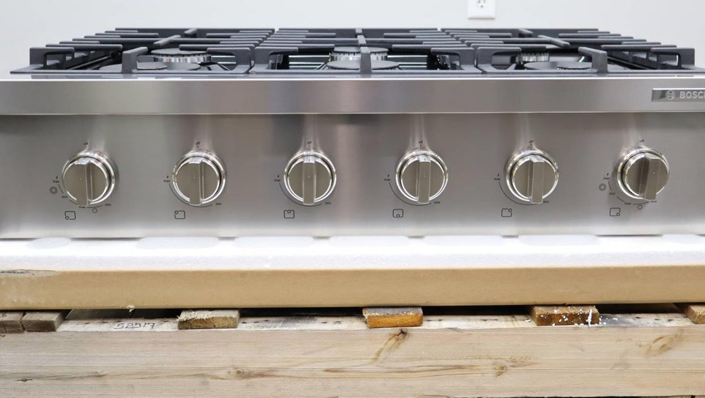 Bosch 36" 6 Sealed Burners Gas Slide-In 800 Series Stainless Rangetop RGM8658UC