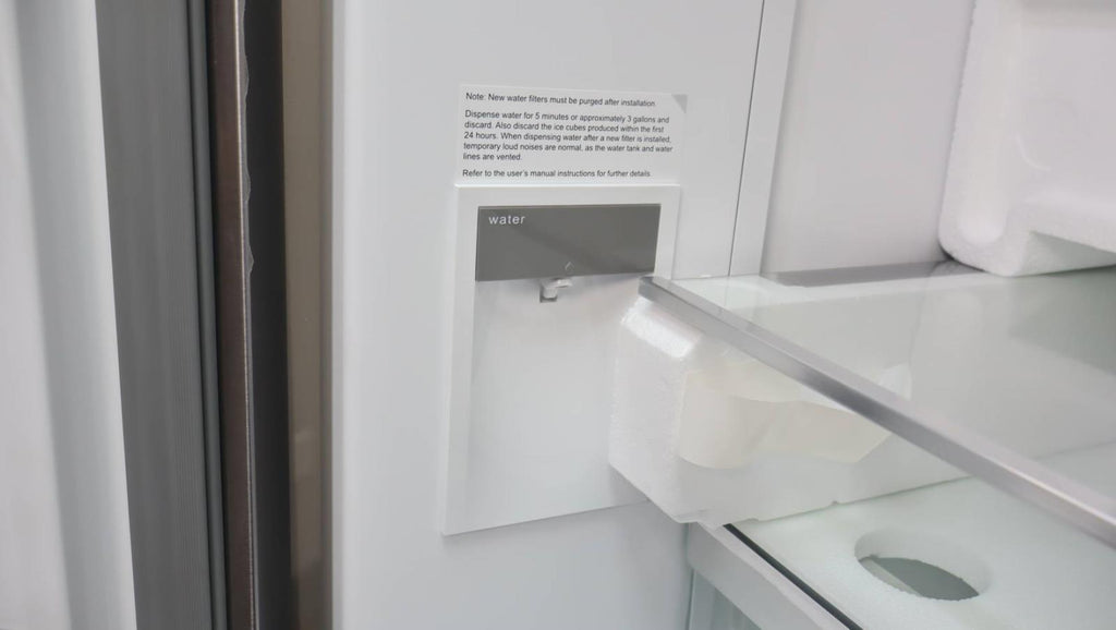 Bosch 36" LED 21 cu.ft. Smart French Door SS 800 Series Refrigerator B36CT80SNS