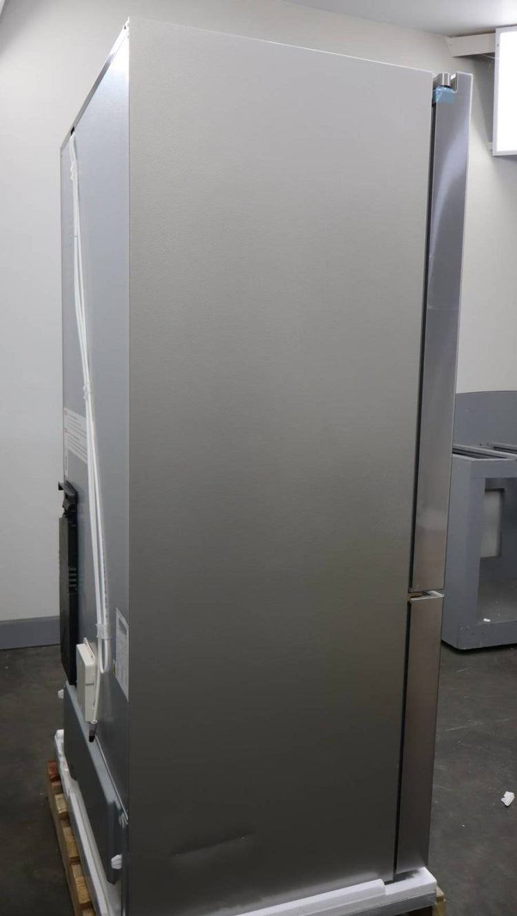 Bosch 500 Series 36" 20.8 Cu.Ft French Door Smart SS Refrigerator B36CD50SNS