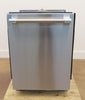 Thermador Emerald Series DWHD560CFP 24" Fully Integrated Smart Dishwasher