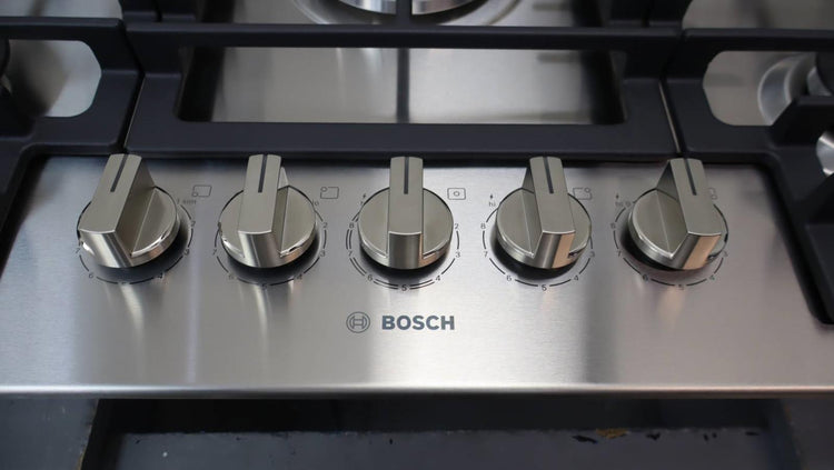 Bosch 800 Series 30" 5 Sealed Burners Stainless Built-In Gas Cooktop NGM8059UC