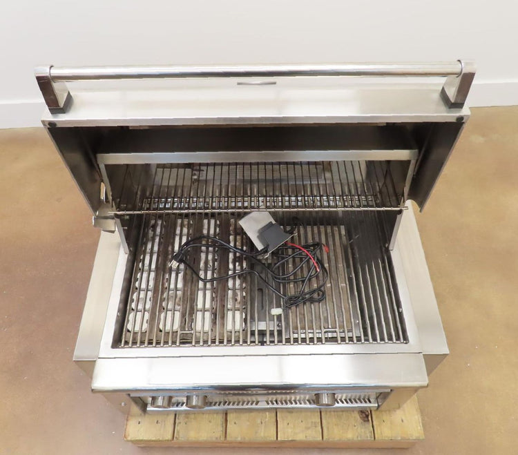 Lynx Sedona Series L500PSRLP 30 Inch Stainless Steel Built-in LP Gas Grill