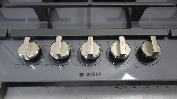 Bosch Benchmark Series 36" Gray Tempered Glass Surface Gas Cooktop NGMP677UC