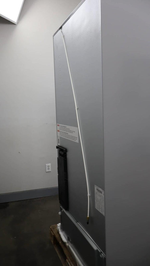 Bosch 800 Series 36" Smart French Door Bottom Mount Refrigerator B36CT81ENS