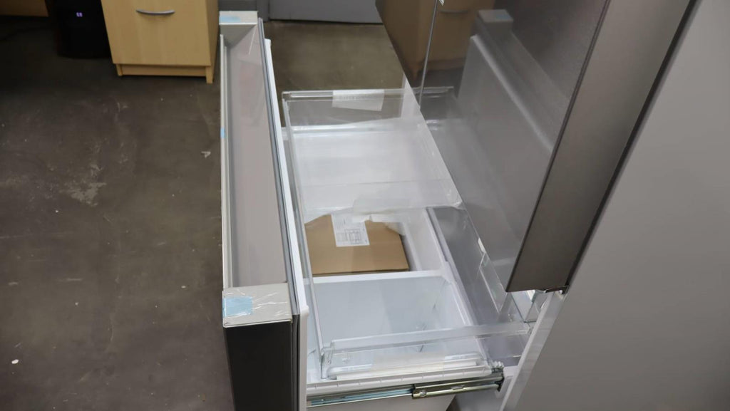 Bosch 36" 800 Series Smart French Door Bottom Mount Refrigerator B36CT81ENS