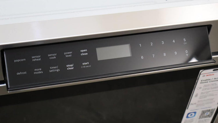 Bosch 24" 950 Watt 800 Series 1.2 Cu.Ft. Cap Smart Microwave Drawer HMD8454UC