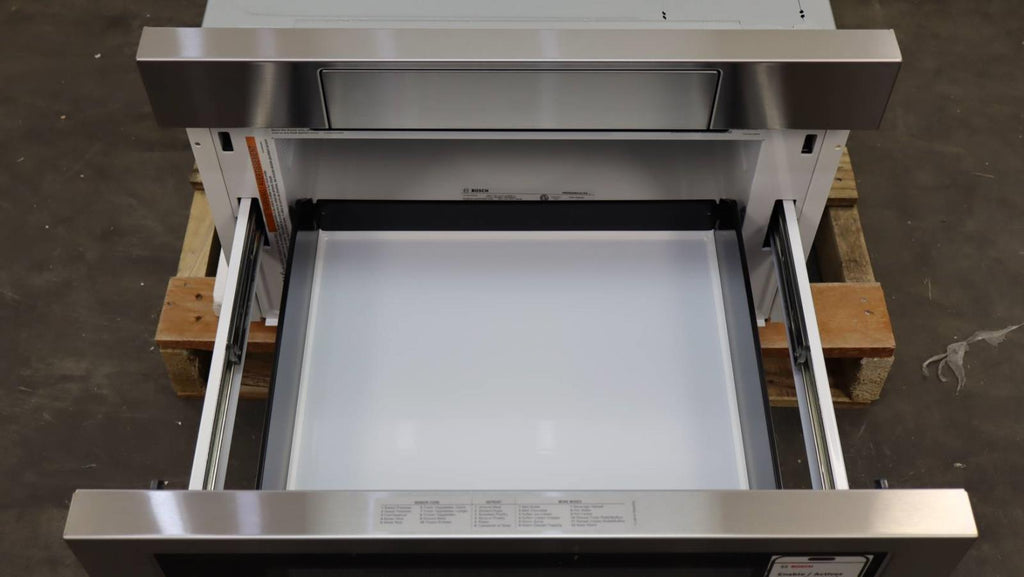Bosch 24" 950 Watt 800 Series 1.2 Cu.Ft. Cap Smart Microwave Drawer HMD8454UC