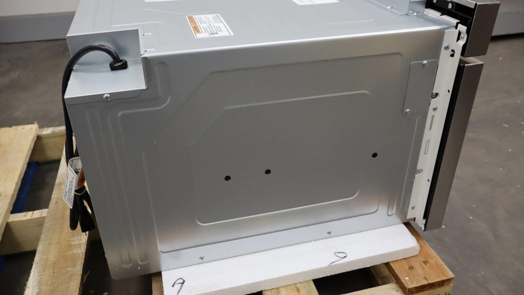Bosch 24" 950 Watt 800 Series 1.2 Cu.Ft. Cap Smart Microwave Drawer HMD8454UC