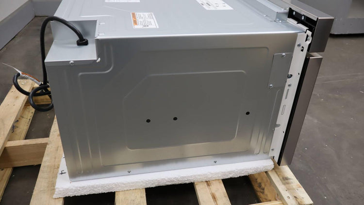 Bosch 800 Series HMD8454UC 24" 1.2 CuFt. Cap 950 Watt Smart Microwave Drawer Pic
