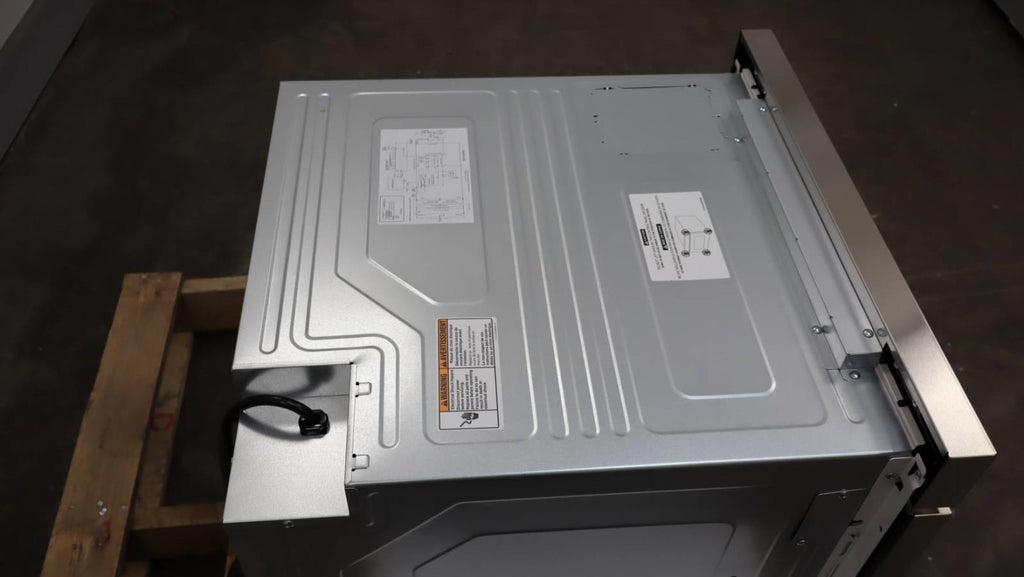 Bosch 800 Series HMD8454UC 24" 1.2 Cu.Ft. Cap 950 Watt Smart Microwave Drawer