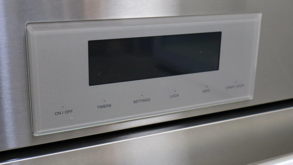 Thermador 30" SS 950w 1.6 Cu. Ft. Built In Professional Series Microwave MB30WP