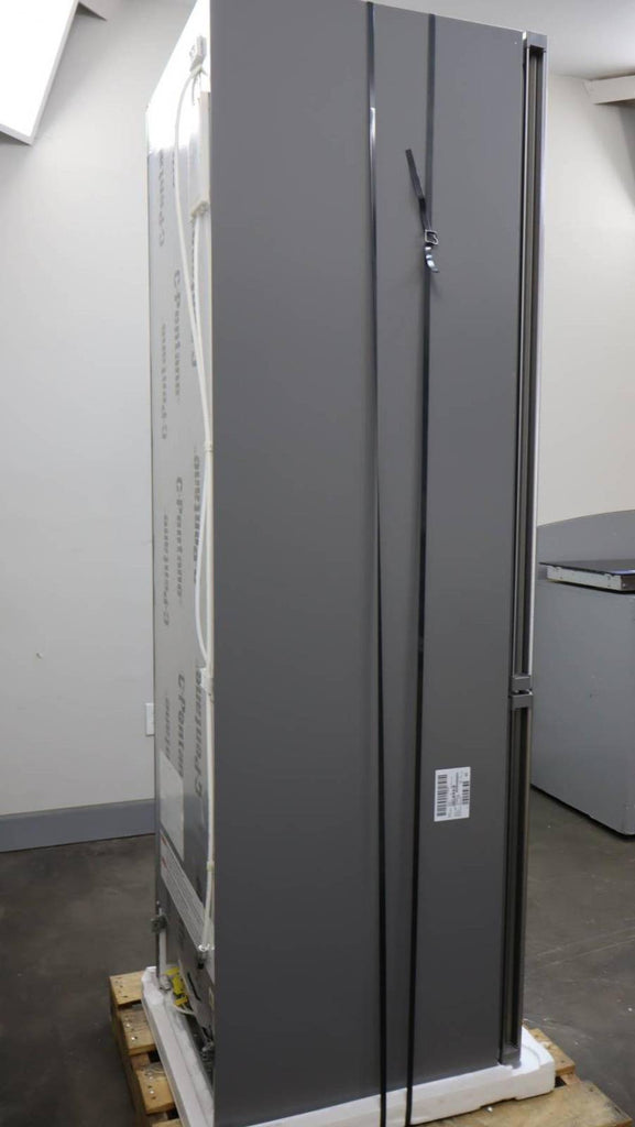 Bosch 800 Series 24" Freestanding Bottom Freezer Smart Refrigerator B24CB80ESS