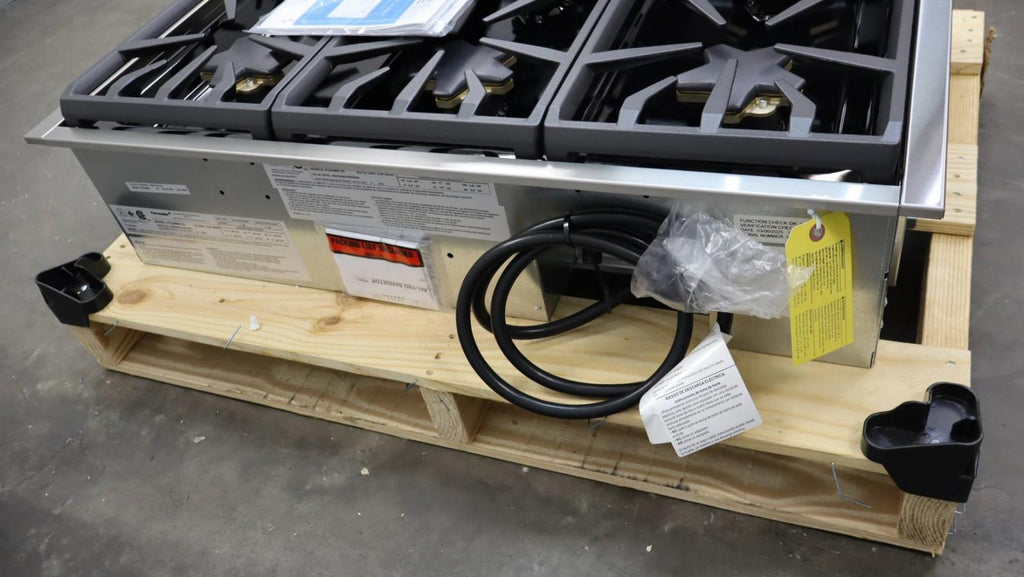 Thermador 36" Professional Series Stainless 6 Sealed Burner Gas Rangetop PCG366W