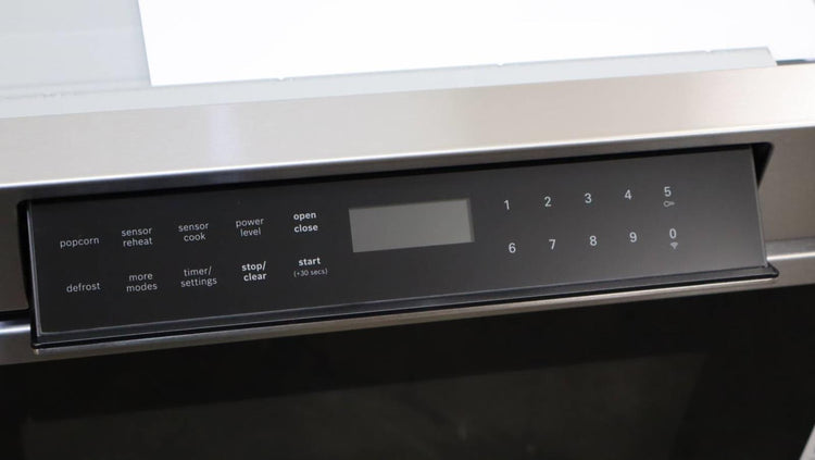 Bosch 30" Tilt Display 1.2 Cu.Ft. Smart 800 Series Microwave Drawer HMD8054UC