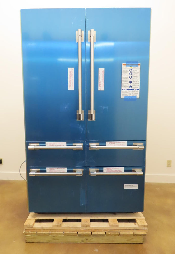 Thermador Freedom Collection T48BT120NS 48" BuiltIn French Door Refrigerator Pic