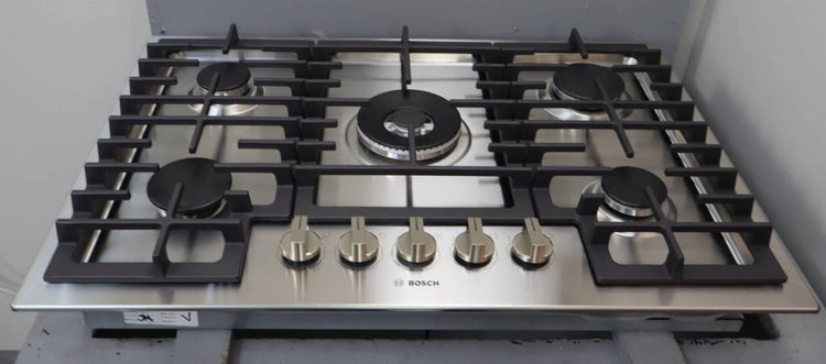 Bosch 30" 5 Sealed Burners Stainless Built-In 800 Series Gas Cooktop NGM8059UC