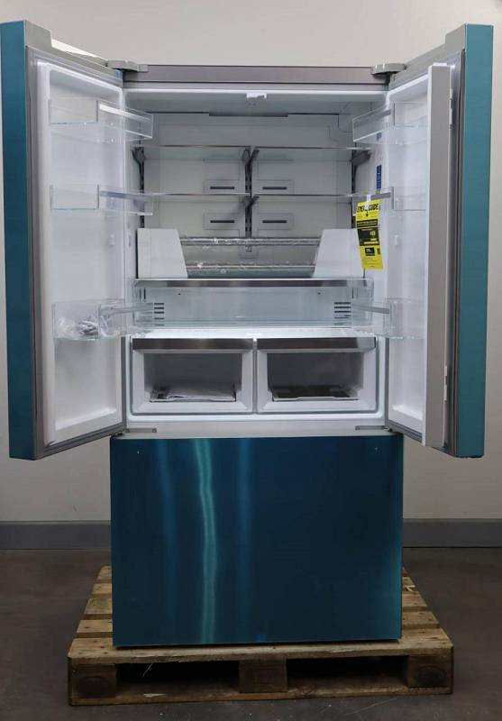 Thermador 36" French Door Smart SS Professional Series Refrigerator T36FT820NS