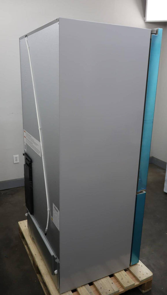 Thermador 36" SS Professional Series French Door Smart Refrigerator T36FT820NS