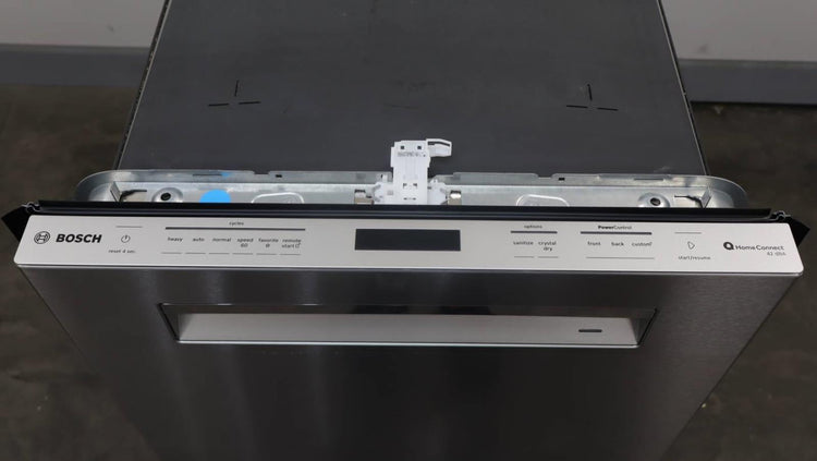 Bosch 24" Fully Integrated Built-In 42 dBA Smart 800 Series Dishwasher SHP78CM5N