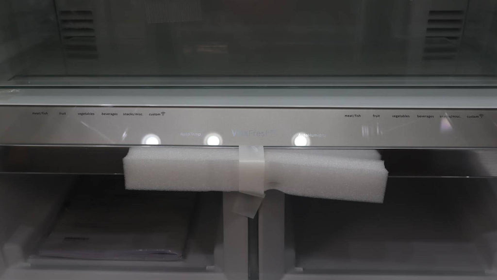 Bosch 800 Series 36" Smart French Door Bottom Mount Refrigerator B36CT81ENS