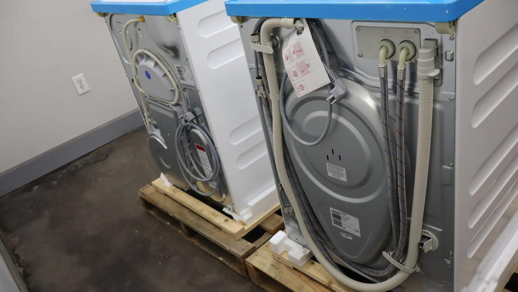 Miele Classic 24" White Front Load Washer and Dryer Set WXD160WCS / TXD160WP