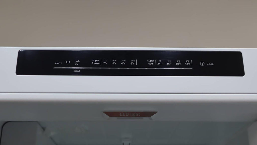 Bosch 24" Freestanding Bottom Freezer Smart 800 Series Refrigerator B24CB80ESW