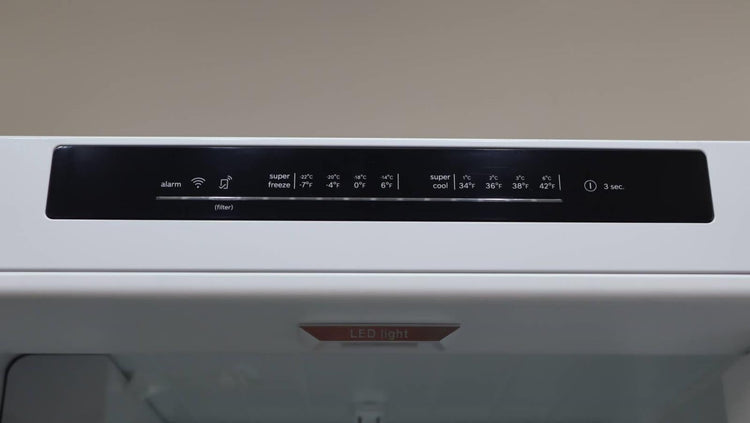 Bosch 24" Freestanding Bottom Freezer Smart 800 Series Refrigerator B24CB80ESW