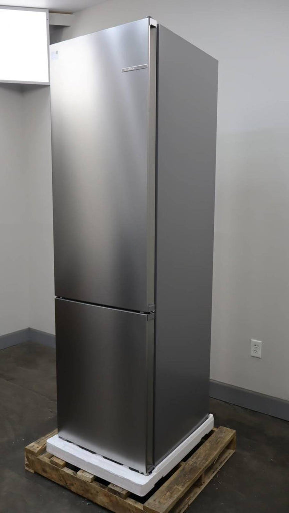 Bosch 24" 800 Series Freestanding Bottom Freezer Smart Refrigerator B24CB80ESS