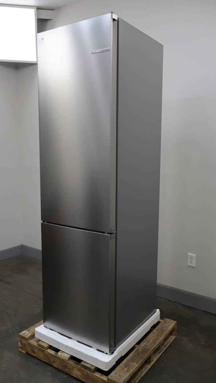 Bosch 24" 800 Series Freestanding Bottom Freezer Smart Refrigerator B24CB80ESS