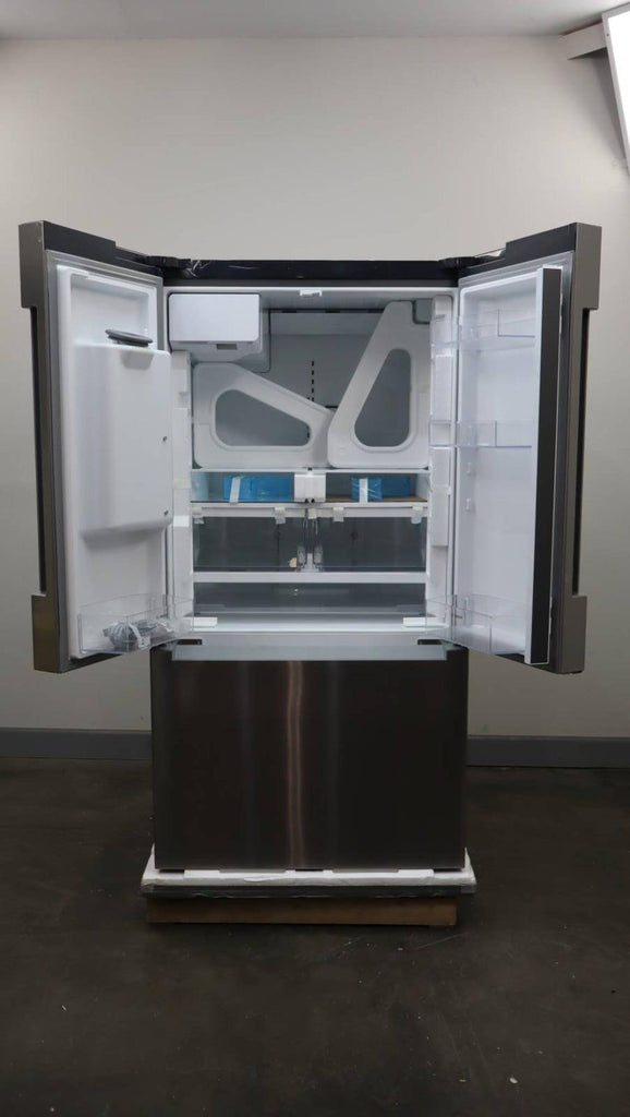 Bosch 100 Series 36" Freestanding French Door SS Smart Refrigerator B36FD10ENS