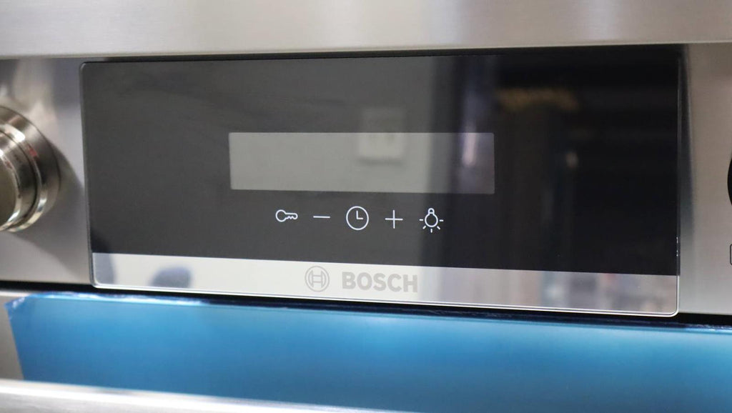 Bosch 30" Stainless Freestanding 800 Series Induction Electric Range HIS8055U