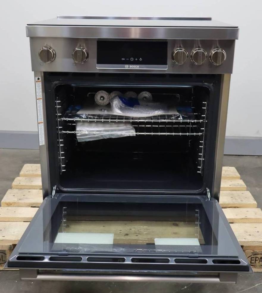 Bosch 30" Stainless Freestanding 800 Series Induction Electric Range HIS8055U