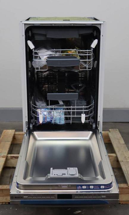 Bosch 800 Series 18" Integrated Smart Aquastop ADA 44dB Dishwasher SPX68B55UC