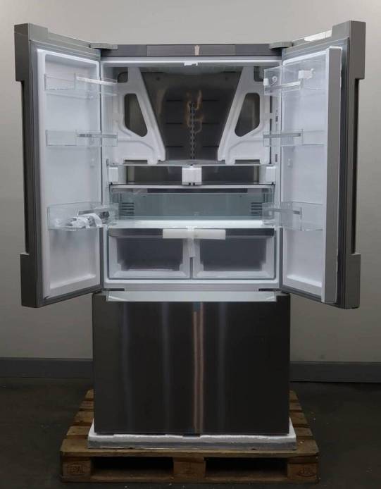 Bosch 36" 800 Series Smart French Door Bottom Mount Refrigerator B36CT81ENS